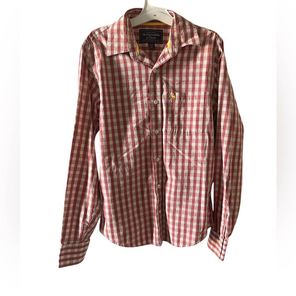 Abercrombie & Fitch Muscle button down  red,‎ white plaid shirt size medium